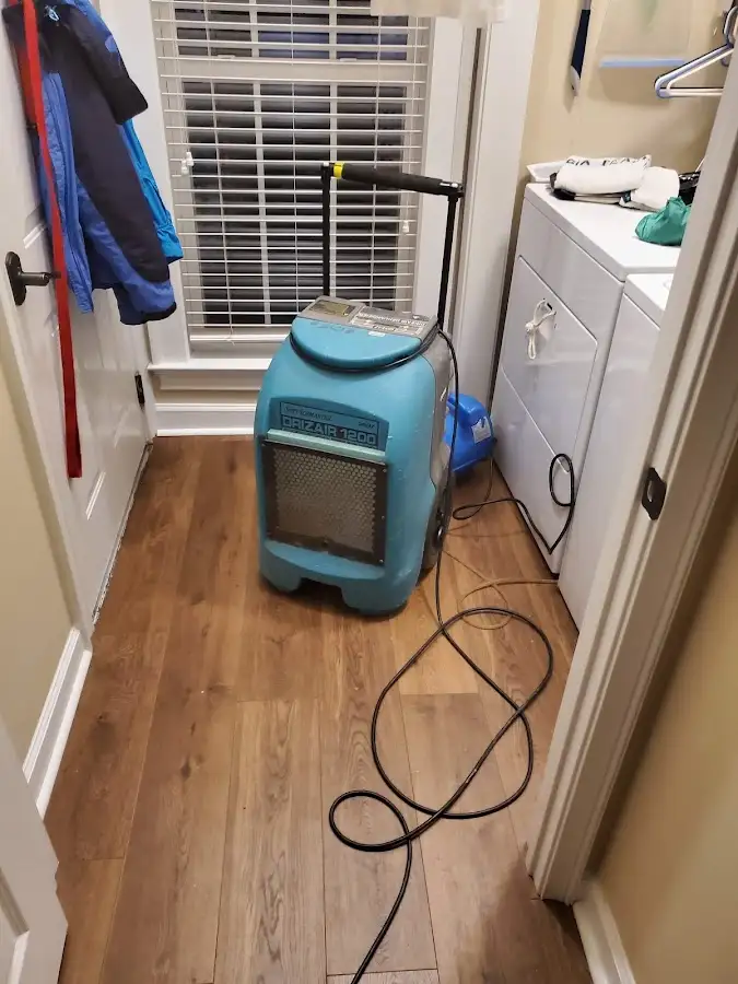 Commercial dehumidifier deployed for Flood Damage Cleanup in Sumpter